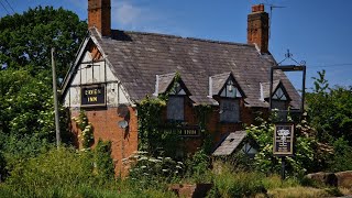 Abandoned Pub in Chesire badly damage "The Raven Inn" Urbex Abandoned Places Lost Places