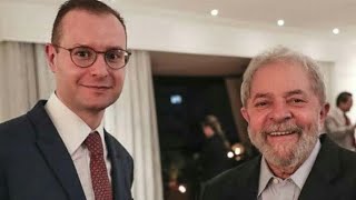 Zanin mostra provas da inocência de Lula.