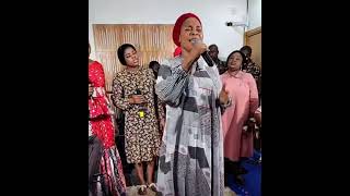 Tope Alabi Live Performance With Prayer 🙏 Watch Till The End