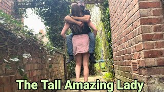 The Tall Amazing Lady | tall woman short man | tall girl lift carry man