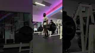 538lb