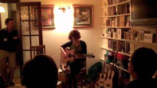 Lisbee Stainton 'Millions of Flowers' - Living Room Tour, Nov 2011