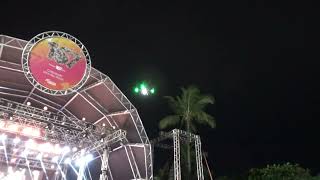 Drone sobrevoando a plateia, palco no Show de Diogo Nogueira em Caraguatatuba  Abr/2024