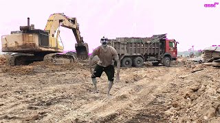 Máy Xúc Khổng Lồ Múc Đất Múc Phải Xác Sống | Zoombie And Excavator