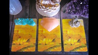 ☽ Pick a card - What you need to know about the journey ahead ☾