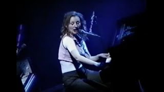 TORI AMOS - Dew Drop Inn Tour - April 10th, 1996 in Gainesville, FL (FULL CONCERT)