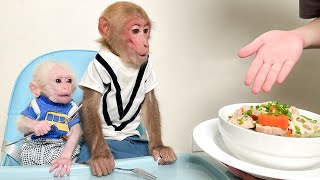 Bibi suggested Mom cook a simple soup for the baby monkey to enjoy!