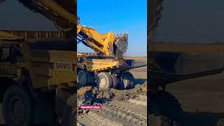 Big Excavator working #Excavator#