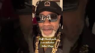 Koffi Olomide parle à son réalisateur Julien Wenga (Kozala Quadra eza grâce)