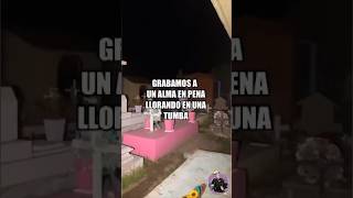 ALMA EN PENA Camina Entre las tumbas de este Cementerio #paranormal #fantasma