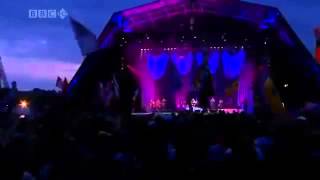 Amy Winehouse 2008 in Glastonbury - full concert.