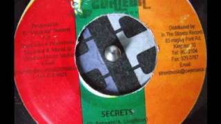 D Vedetta - Secrets (instrumental riddim)