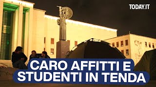 Studenti "senza casa", la notte in tenda all'università