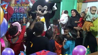 Seru Ulang Tahun Mafa dan Reza bersama Badut Mickey mouse joget lucu