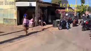 24/07/2021 Bolsonaro volta a fazer  Seu rolezinho de moto, pelas comunidades de Brasília DF.