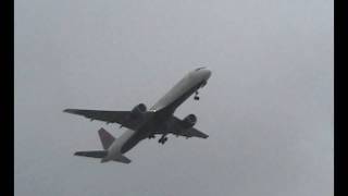 Delta 757-200 landing at roatán, MHRO, Honduras