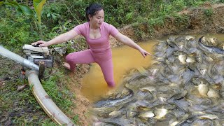 Fishing Techniques, Catching Fish With Pump, Catching A Lot Of Fish In The Wild Lake