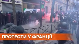 Уличные погромы и слезоточивый газ: протесты во Франции из-за закона о защите полиции