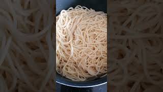 buttered spaghetti