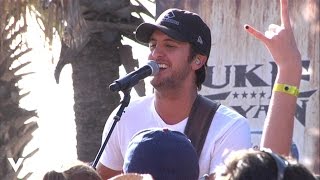 Luke Bryan - Suntan City