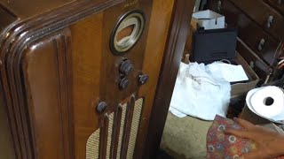 RESTORING A PHILCO CONSOLE RADIO