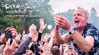 Fatboy Slim - Role Model (Live At Tofte Manor)