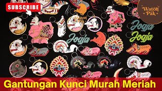 Proses pembuatan Souvenir Gantungan Kunci Kulit Karya @watonpak