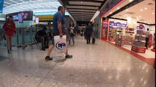 2019 07 03 10 40 Timelapse Heathrow Airport