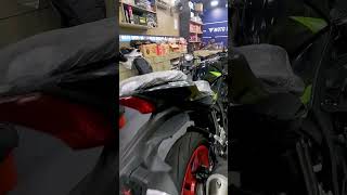 Suzuki GSX-R 150 dual ABS - New Monster