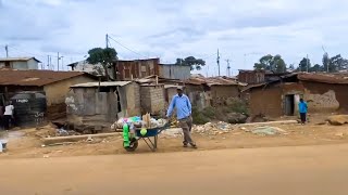 Трущобы Кибера в Кении. Kibera slum in Kenya.