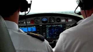 DA-42 Approach/Land Hamilton 18 with Taxi - CTC