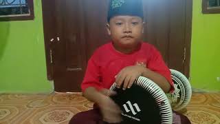 Pemain Darbuka Cilik Sepohon kayu @kisholawataza7183