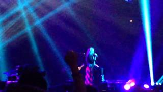 Avril Lavigne I'm With You live Japan, Tokyo 2014