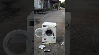 How to destroy a washing machine🥰😍 #destroy #washingmachine #shorts #statisfying #ukraine #war #bomb