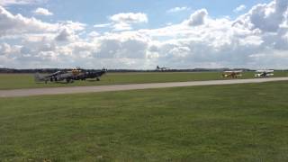 Duxford B17 taking off