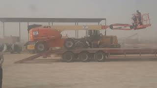 unloading man lift