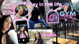 DAY IN THE LIFE  | GYM GIRL VLOG | HOUSTON ABORETUM TRAILS | WORK WITH ME MUA | PRESS ON NAILS