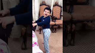 Hadi is dancing 🕺 moods