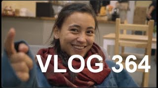 Vlog 364 - Grabbing Tea