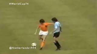 Fast Holland attack with a Cruyff-Turn vs Uruguay #WorldCup74