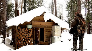 Нашёл новую избу в тайге. Почему я хожу по чужим избам.