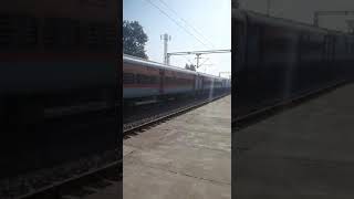 12324 Barmer Howrah SF Express #indianrailways #electriclocomotive #shorts