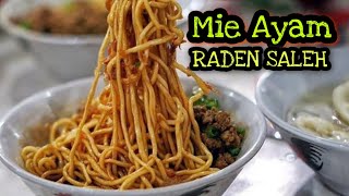 Mie Ayam Enak Di Jalan Raden Saleh. WAJIB COBA!!!! Enak.....