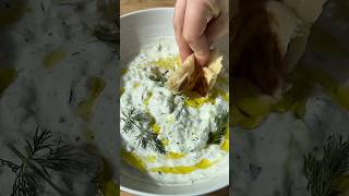 BEST TZATZIKI SAUCE | Full recipe via  𝐋𝐢𝐧𝐤 𝐢𝐧 𝐦𝐲 𝐁𝐢𝐨 #tzatziki