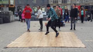 Брейк  Данс Баттл на Крещатике. (Best Breakdance Ever Compilation) Зрелищная битва танцоров.