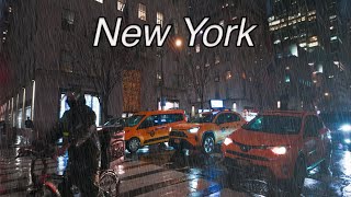 New York City Rainy Night Virtual Tour 5th AVE Manhattan USA [4K HDR]