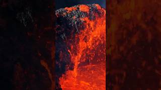 Lava up close during the July eruption🫠