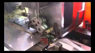 wet wipe tissue fork knife auto packing machine