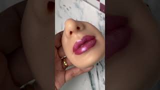 Boca com brilho #makeup #tutorialyoutube #makeuptutorial #makeupartist #hudamakeup #makeupbrand