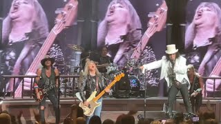 Alice Cooper w/ Suzi Quatro “School’s Out” live @ Pine Knob Clarkston, MI August 2024